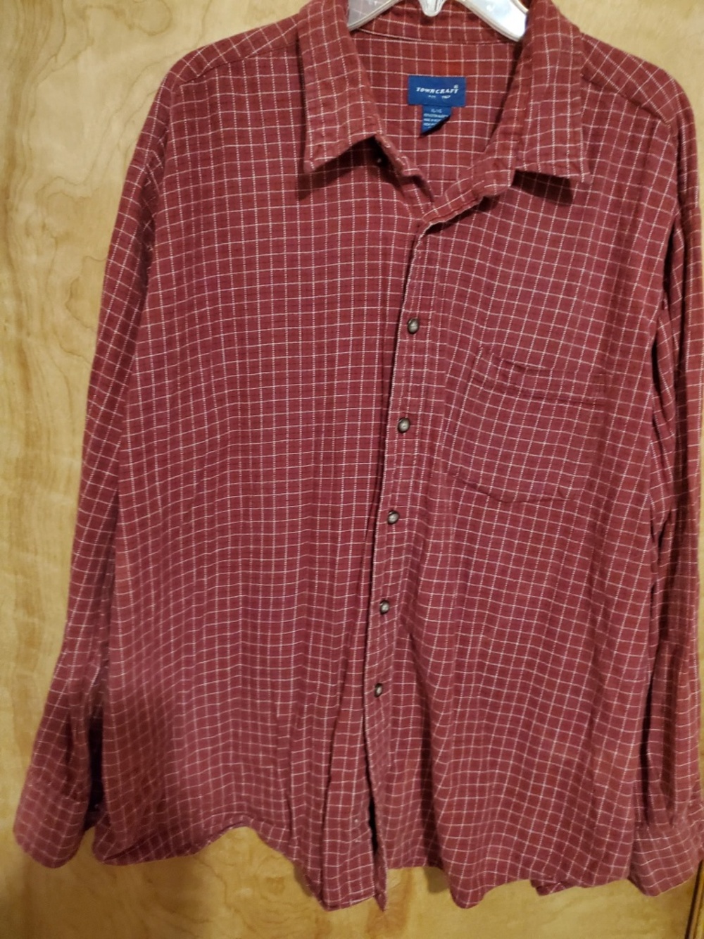 #754 Mens shirt by towncraft